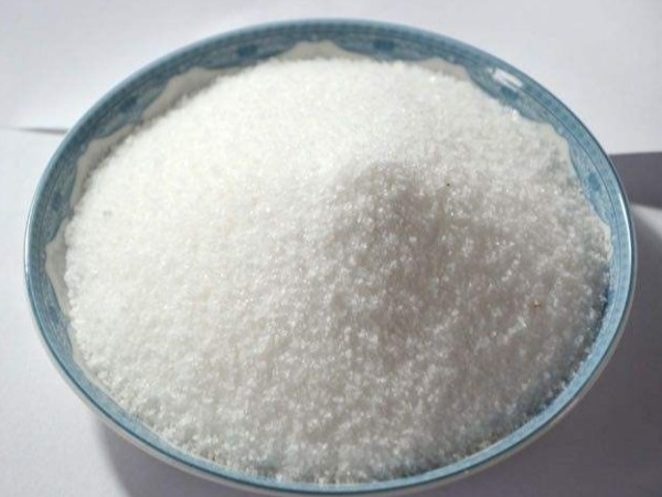 外觀為白色顆粒的聚丙烯酰胺，如何區(qū)分？