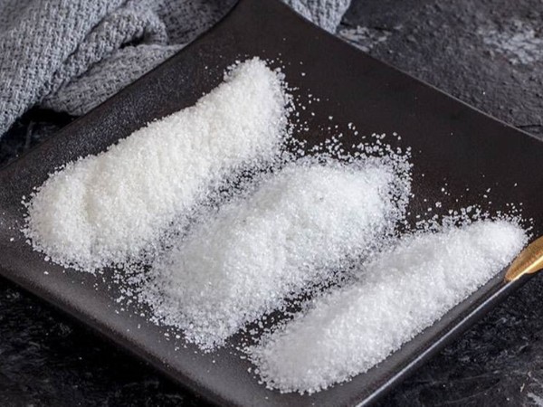 處理選礦污水，使用聚丙烯酰胺